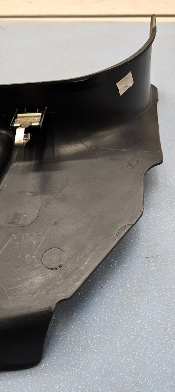 🔥99-06 SILVERADO SIERRA LEFT DRIVER KICK LOWER TRIM PANEL HOOD PROP BLACK