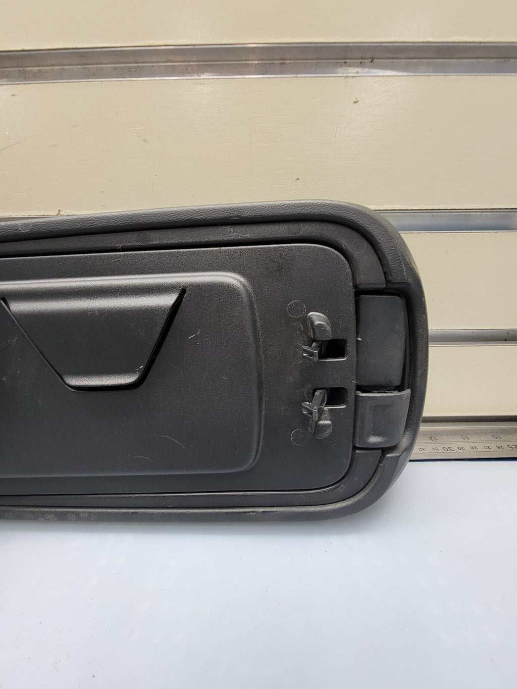 🔥2011-2014 CHRYSLER 200 DODGE AVENGER CENTER CONSOLE LID ARM REST BLACK