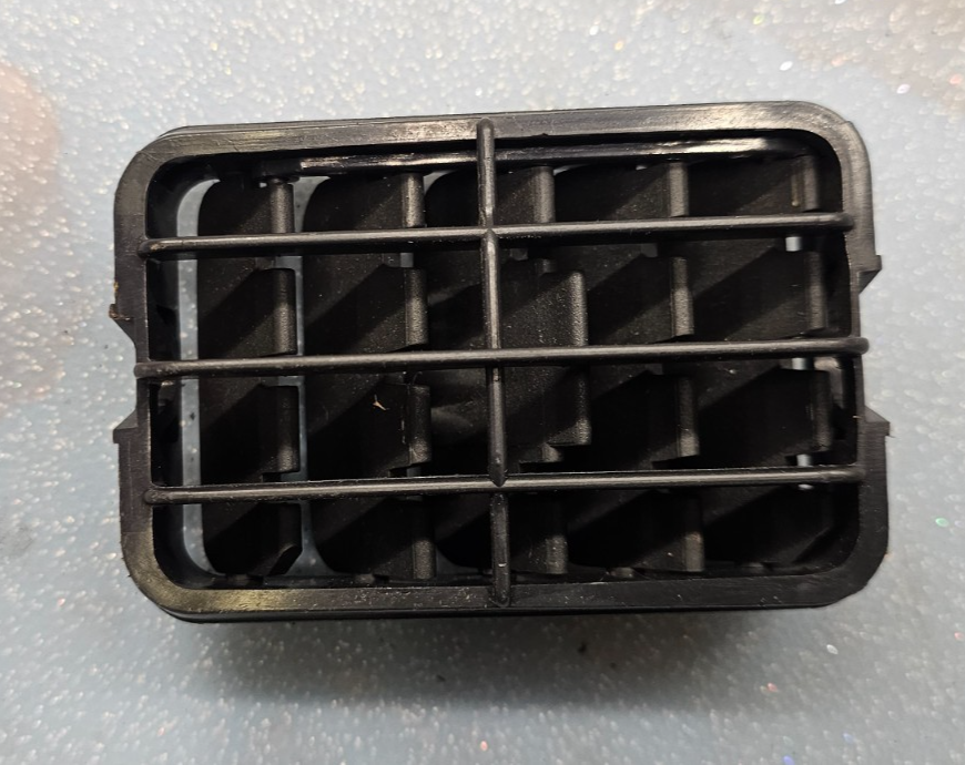 🔥99-06 Silverado Tahoe Dash Right Passenger Air Vent A/C AC HVAC Heater Black