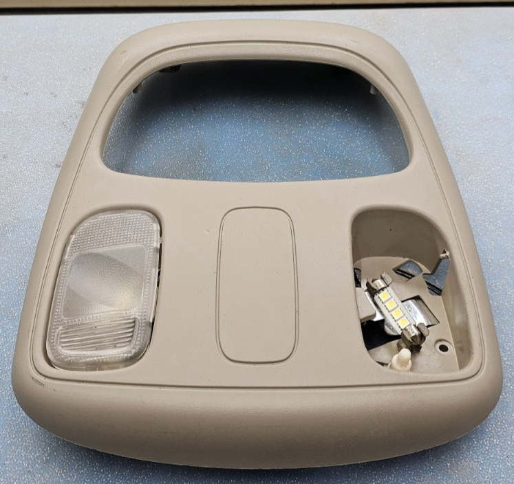 🔥02-05 Dodge RAM Overhead Console DOME Light Roof Storage Compartment TAN 05