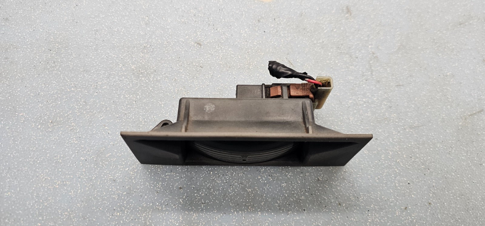 🔥2005-2007 Honda Odyssey license plate light Assembly OEM C102 BLACK