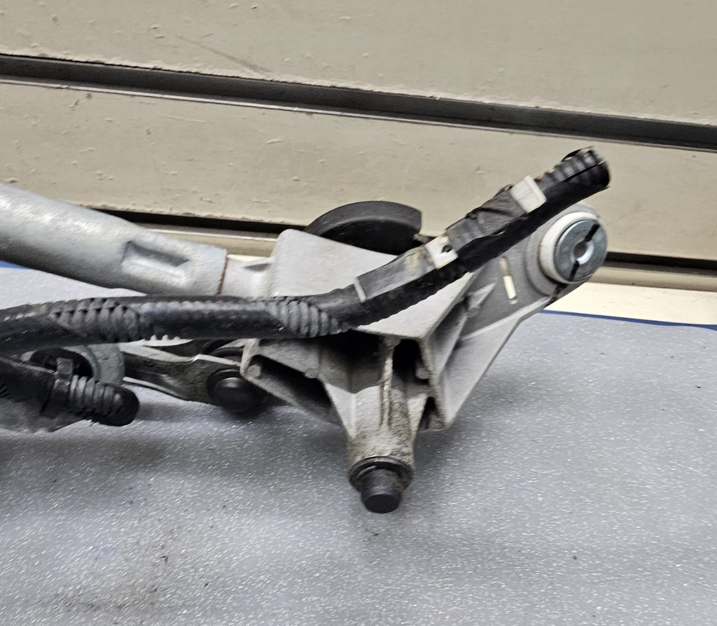 🔥2011-2017 NISSAN JUKE  Windshield Wiper Motor w/Linkage