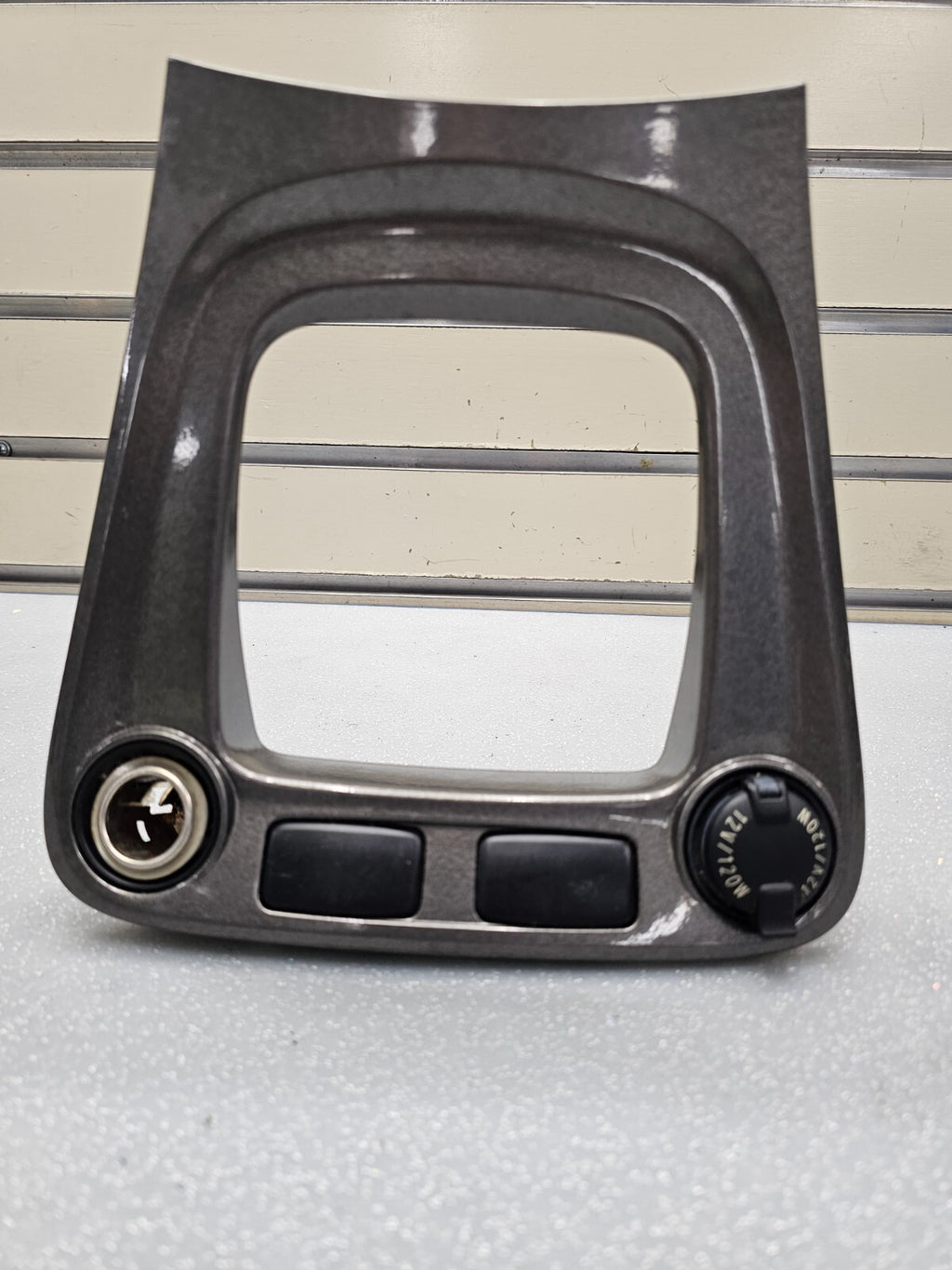 🔥01-03 TOYOTA HIGHLANDER Shifter Selector Lever Trim BEZEL SILVER