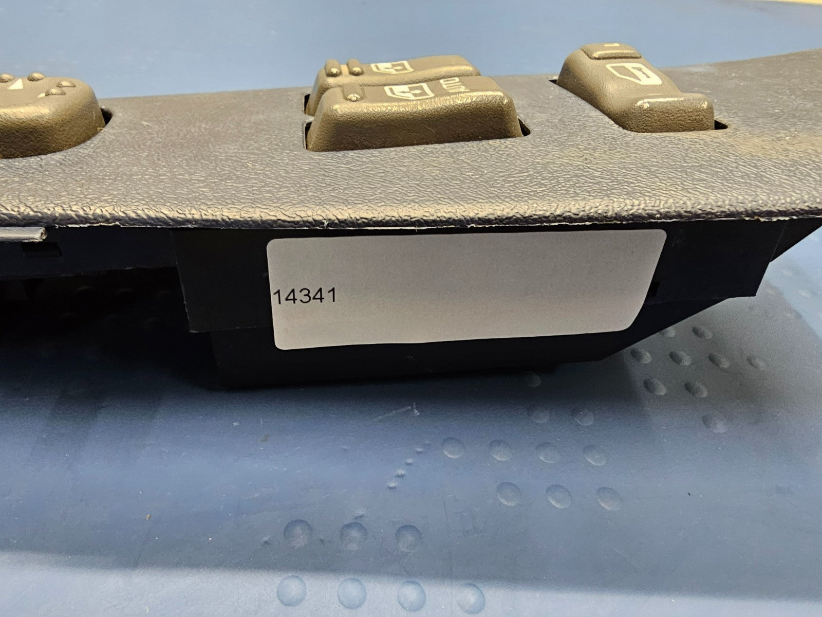 🔥99-02 Silverado SIERRA 2 DOOR LEFT Driver Master Door Window Switch Black WS4