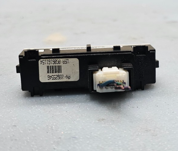 🔥05-24 GMC Acadia OEM passenger safety indicator switch Black OEM