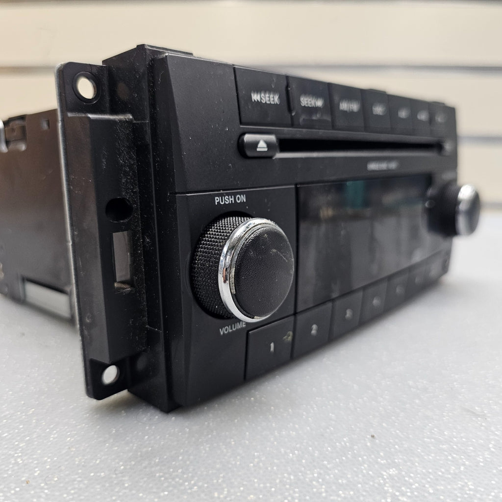 🔥09-10 Grand Caravan Liberty Dash AM FM Radio Satellite CD Player MP3 Receiver