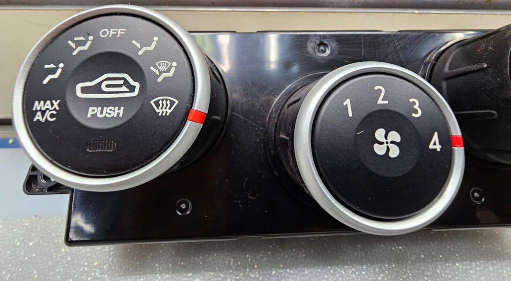 🔥05-09 Hyundai Tucson A/C Heater Dash Temperature Climate Control Switch Panel