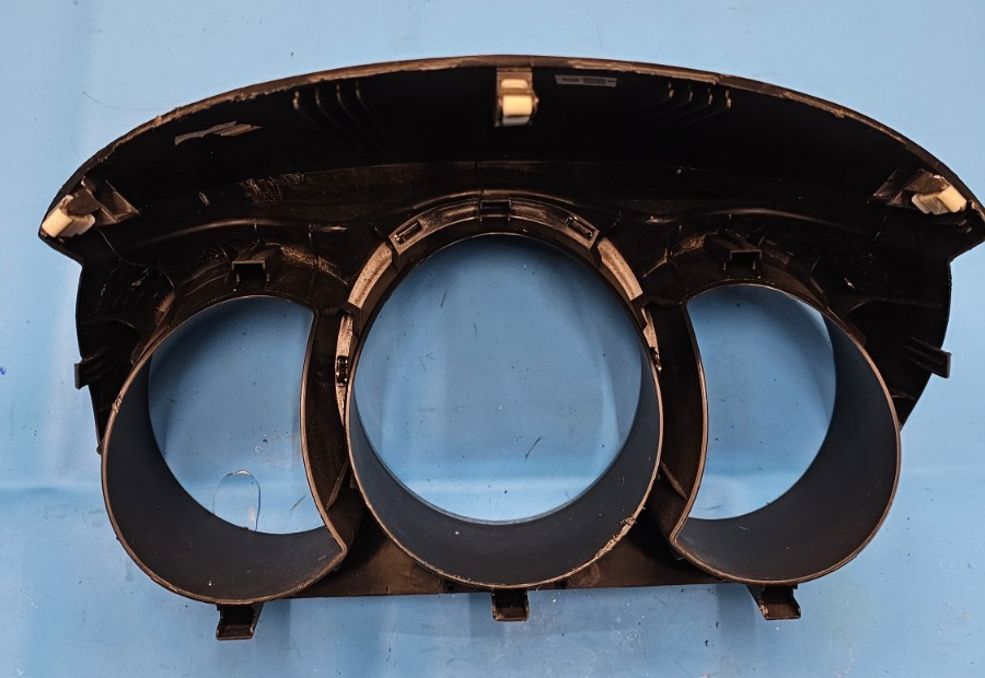 10-13 Kia Soul Dash Speedometer Instrument Cluster Bezel Trim Panel Cover Black