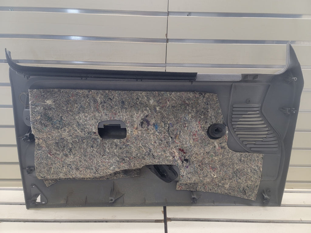 92-96 Ford F150 F250 BRONCO Door Panel Front right passenger 1/2 manual gray D18