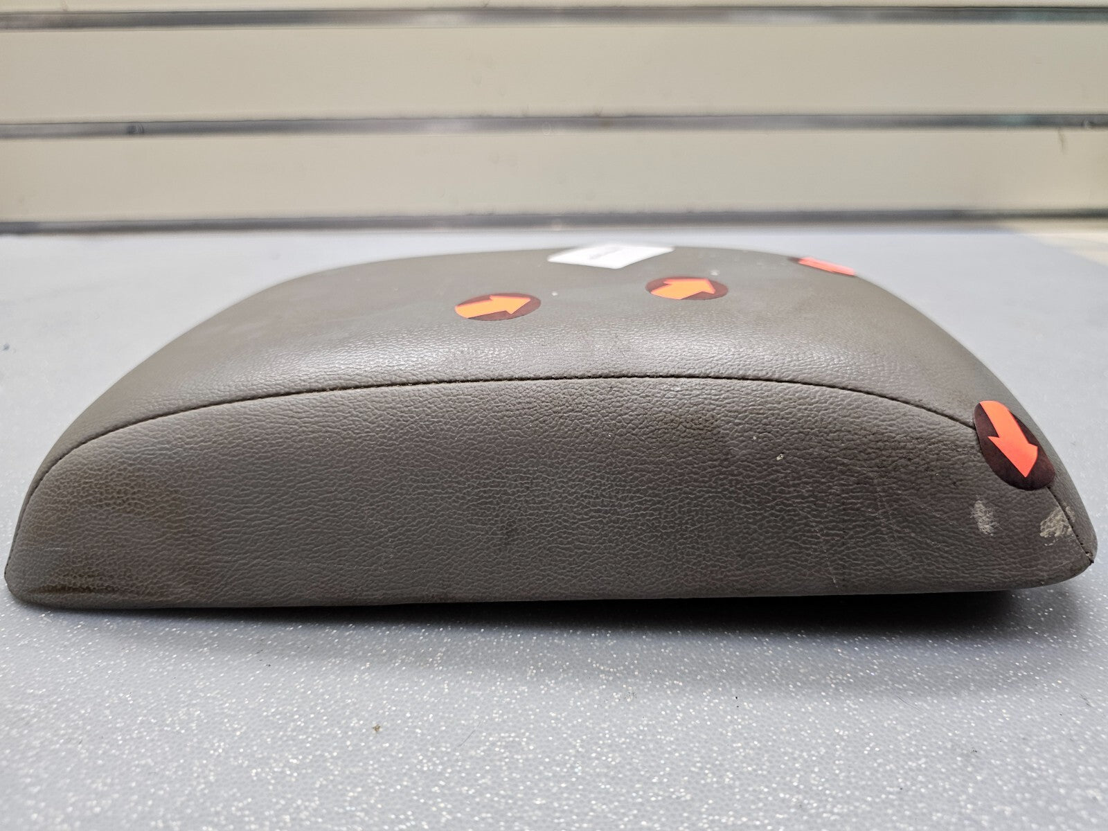 🔥07-12 Hyundai Santa Fe Center Console Arm Rest Cover Lid Top Pad Assembly Gray