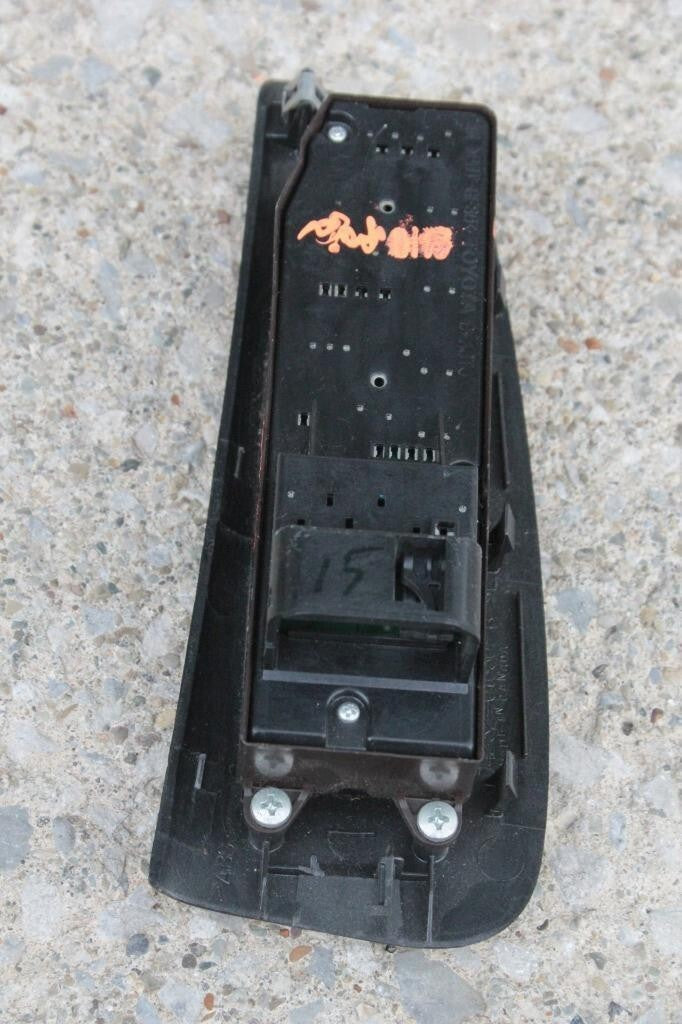 03-09 PONTIAC VIBE DRIVER LEFT MASTER POWER WINDOW  DOOR LOCK  SWITCH/PV