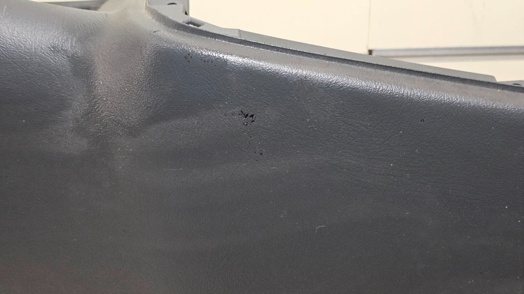 🔥99-06 SILVERADO SIERRA TAHOE Upper Cap Cover Top Dashboard Pad GRAPHITE DP1