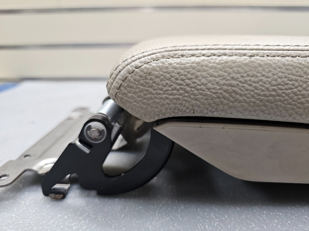 🔥10-14 LEGACY OUTBACK CENTER CONSOLE ARMREST LID COVER TOP PAD ASSEMBLY TAN OEM