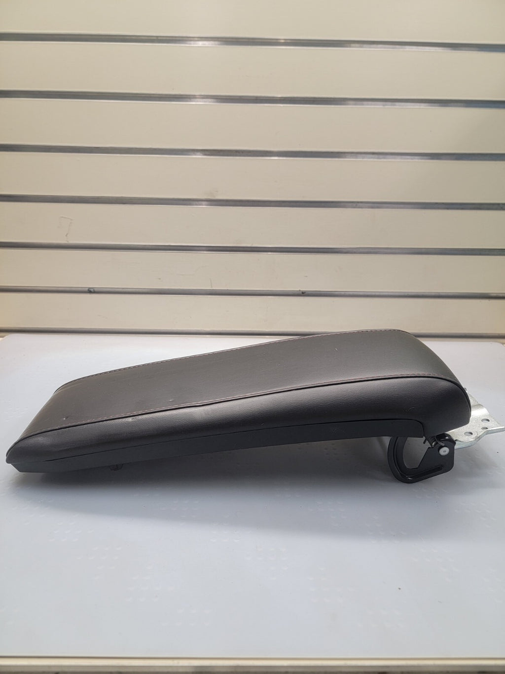 🔥10-15 chevy EQUINOX GMC TERRAIN CENTER CONSOLE ARMREST ASSEMBLY BLACK
