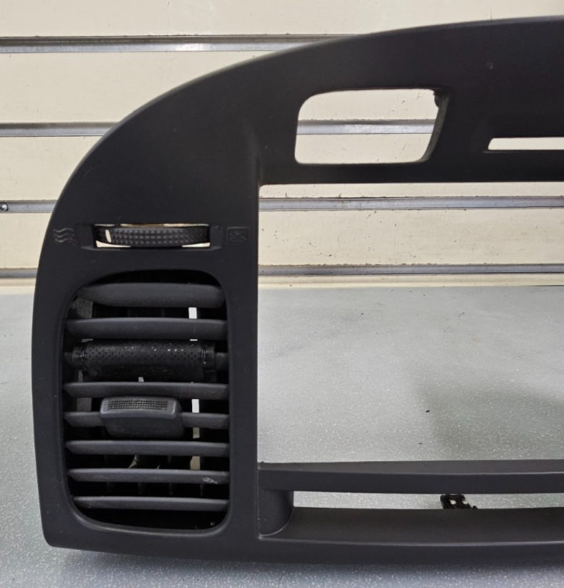 🔥06-11 Kia Rio Center Dash Trim Radio Bezel  Climate With Air Vents Black OEM