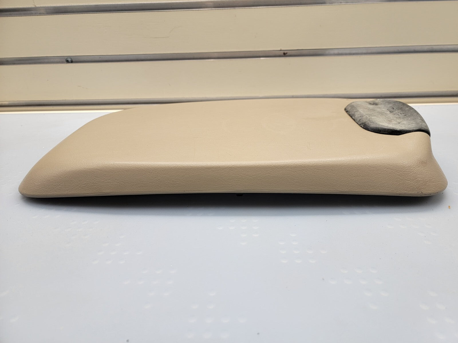 🔥99-07 Ford Excursion F250 F350 Front Center Console Lid TAN OEM
