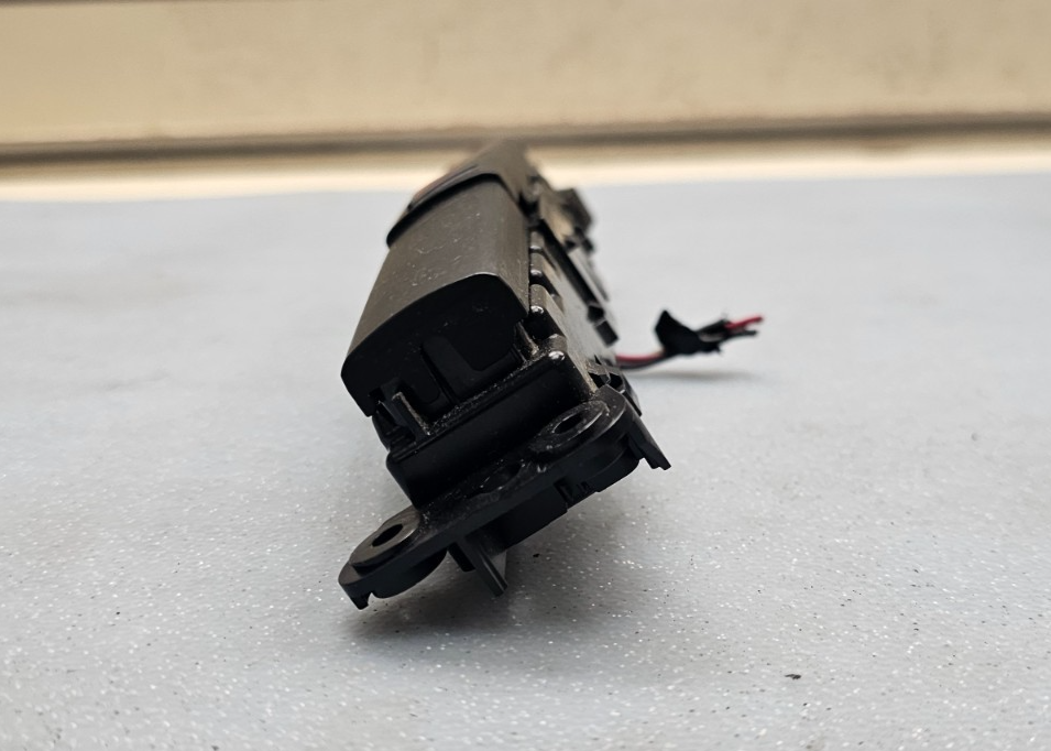 🔥07-10 CHRYSLER SEBRING DODGE AVENGER Dash Emergency Hazard Light Switch OEM