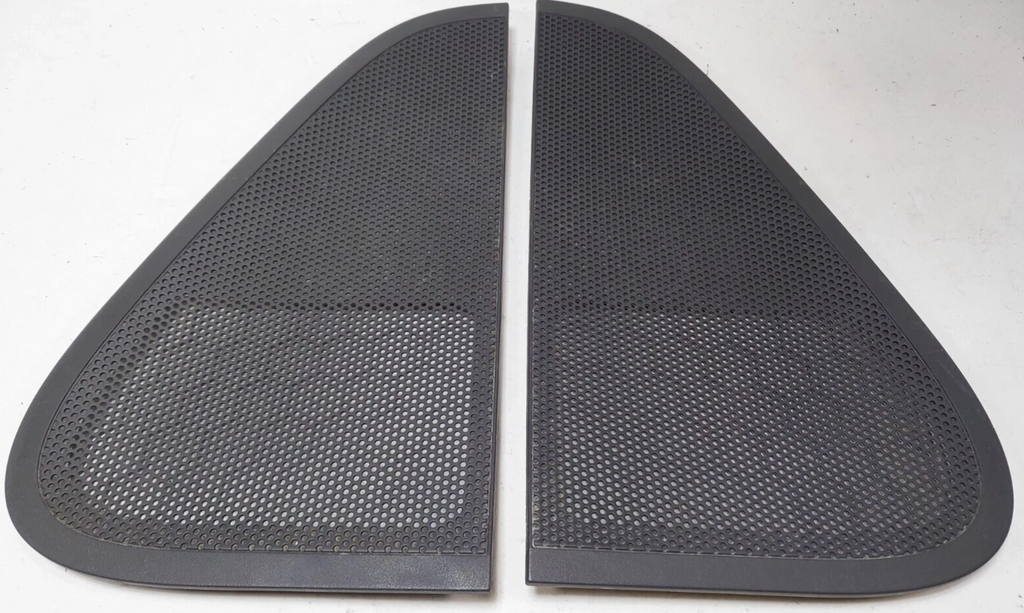 04-08 Ford F150 Right Passenger/Left Driver Door Panel Speaker Grille Cover Pair