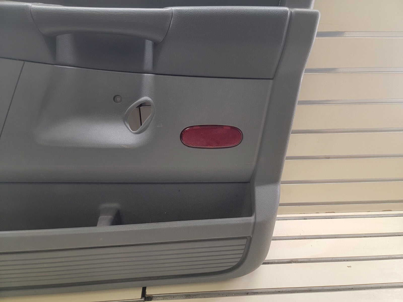 🔥2006-2008 Dodge RAM interior  Door Panel Front right passenger GRAY auto D12