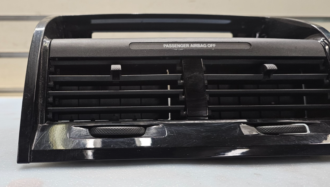 🔥08-12 ESCAPE MARINER TRIBUTE CENTER DASH BEZEL TRIM A/C AIR VENTS BLACK OEM