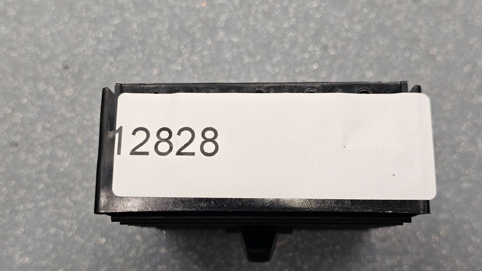 🔥98-02Lincoln Town Car Center Dash Left Or Right Air Vent AC Heater Panel Black