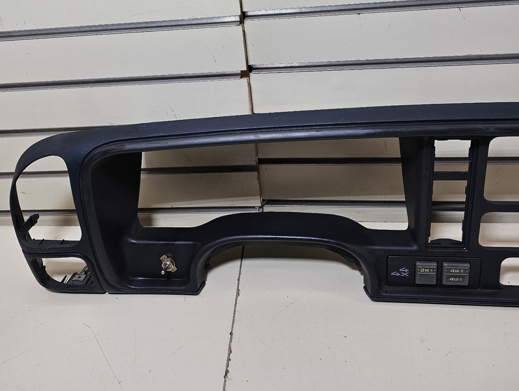 95-99 CHEVY GMC TRUCK SILVERADO CK Cluster Gauge Speedo Dash Bezel Black