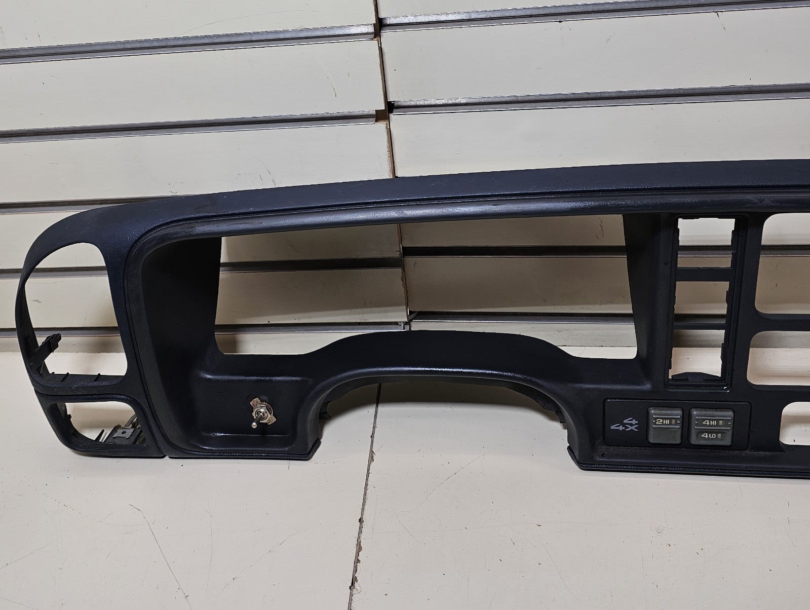 95-99 CHEVY GMC TRUCK SILVERADO CK Cluster Gauge Speedo Dash Bezel Black