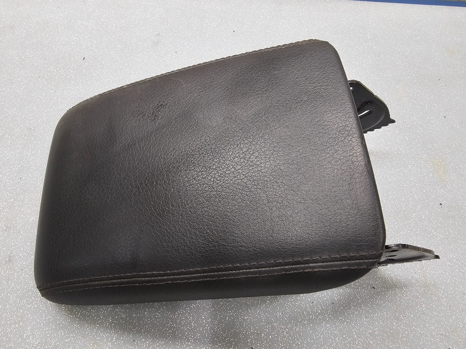 🔥08-17 Audi S4 S5 A4 FRONT CENTER CONSOLE ARMREST LID Storage Assembly Black