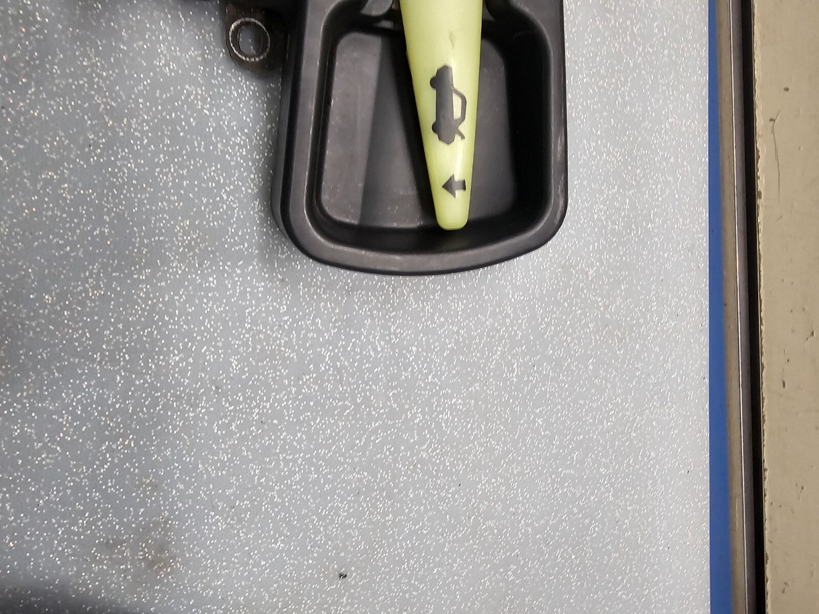 98-02 TOYOTA COROLLA TRUNK LATCH RELEASE ACTUATOR /TC