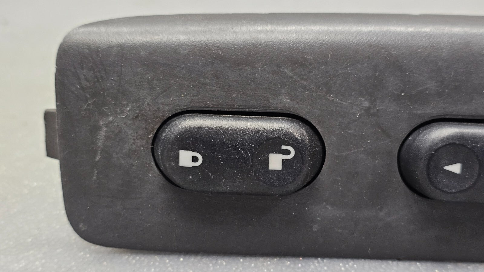 99-03 Ford Windstar Front Right Passenger Window Door Lock Control Switch Black