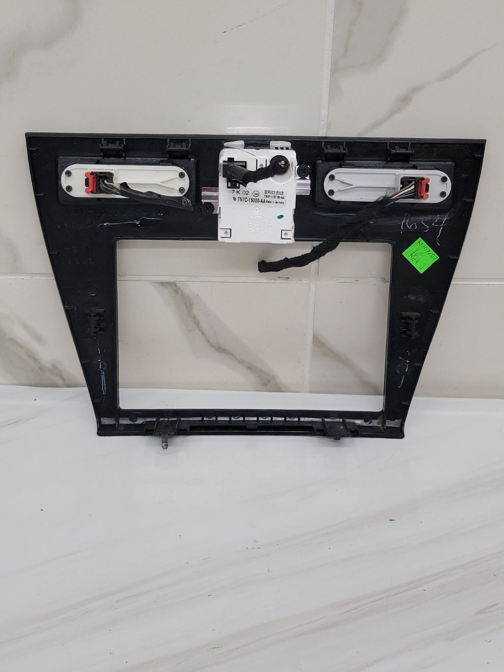 🔥2006-2009 Ford Fusion Dash Radio Bezel With Clock 7N7C-15000-AA Black