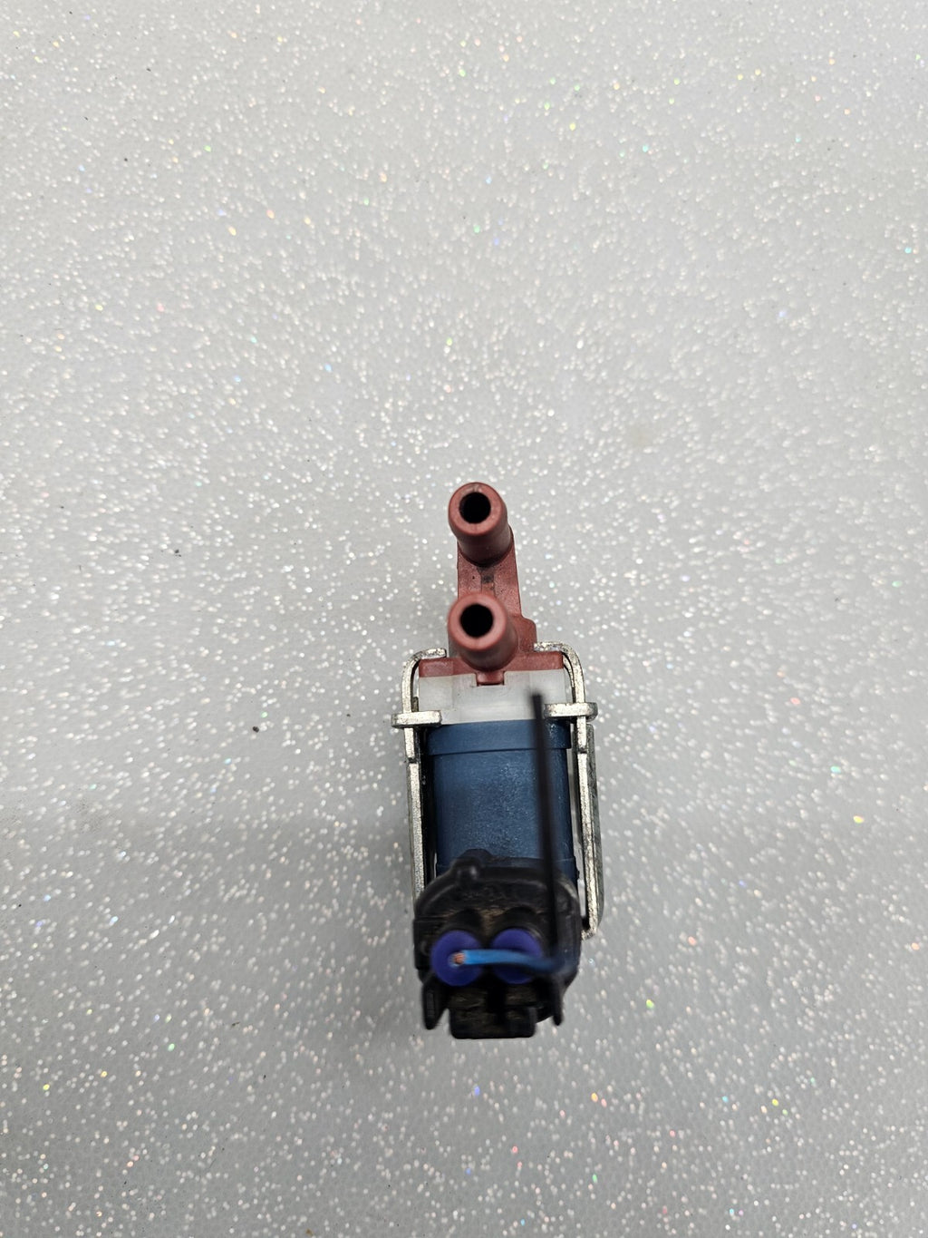 98-02 TOYOTA COROLLA OEM PURGE VACUUM SWITCH VALVE VSV90910-12211/25860-0D010/TC