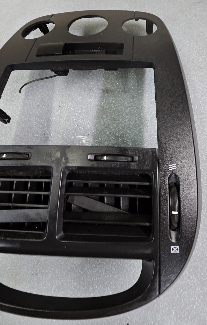 🔥07-09 Spectra Center Dash Radio Stereo Display Climate Trim Panel Bezel Black