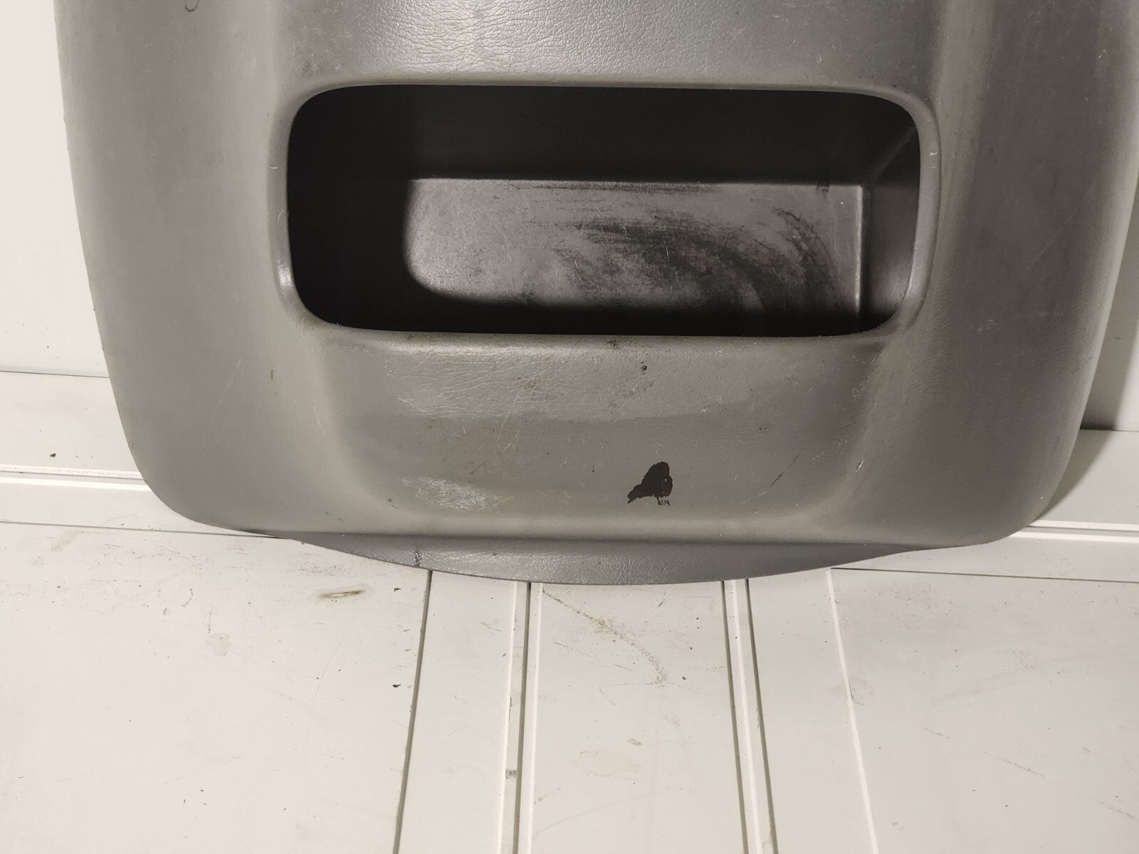 97-13 FORD ECONOLINE VAN E150 E250 E350 E450 FRONT CENTER CONSOLE Cupholder GRAY