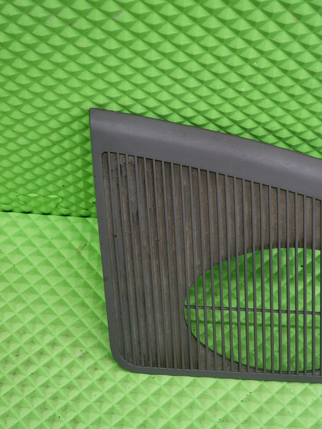 🔥88-94 CHEVY GMC C/K SUBURBAN BLAZER Truck Dash Right Speaker Grill Cover gray