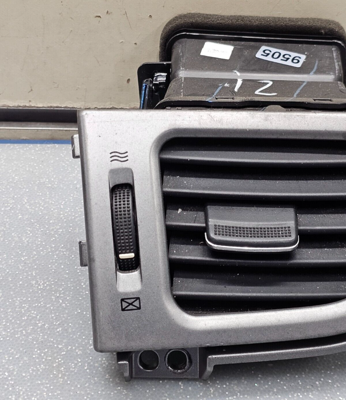 🔥11-13 ELANTRA DASH LEFT DRIVER HVAC AC HEATER AIR VENT CONDITIONING SILVER OEM