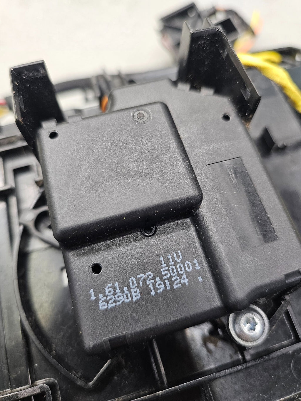 03-09 MERCEDES E CLS CLASS W211 W219 HAZARD DOOR LOCK HEATED SEAT CONTROL SWITCH