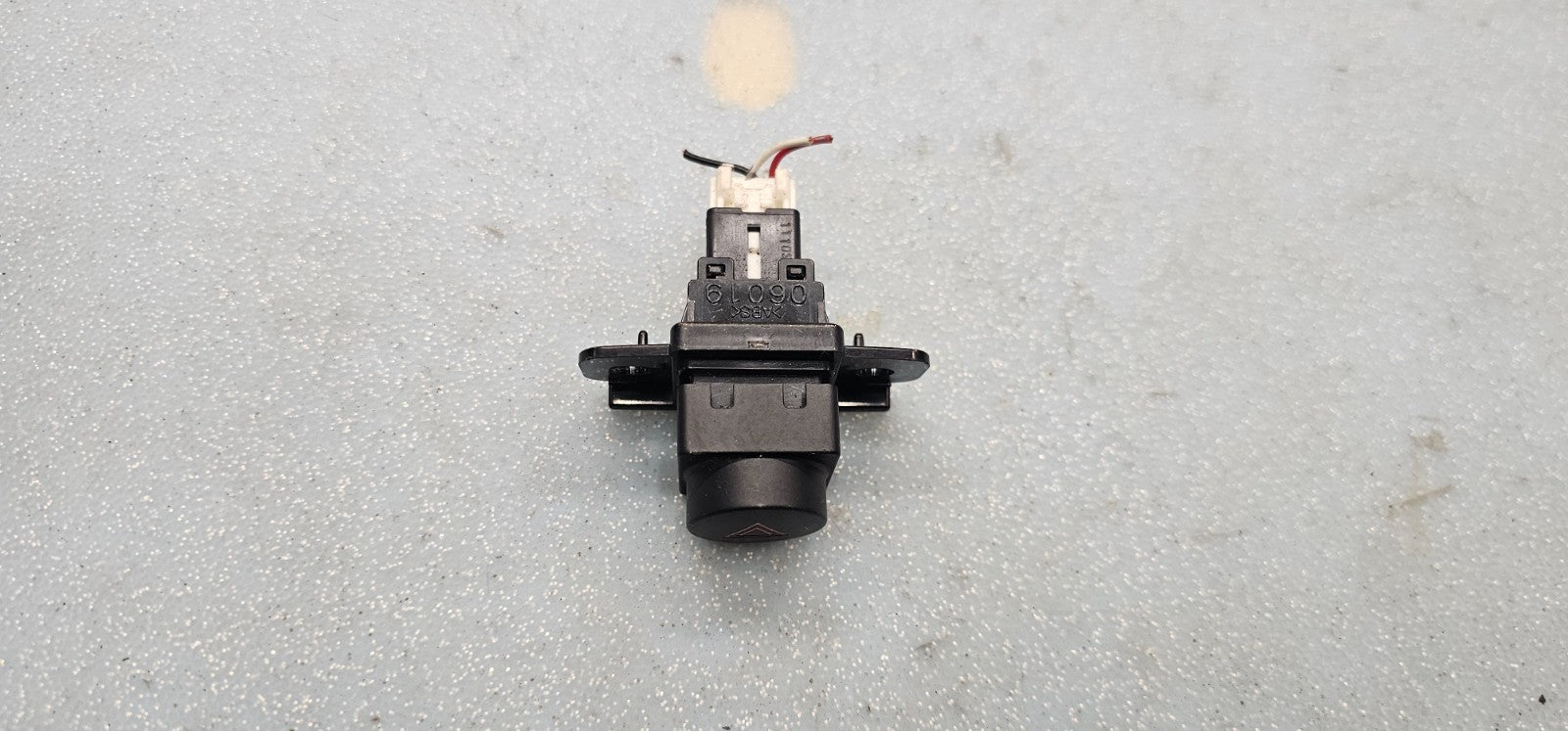 🔥04–15 Altima Maxima Rogue Hazard Emergency Warning Switch Assembly Black OEM