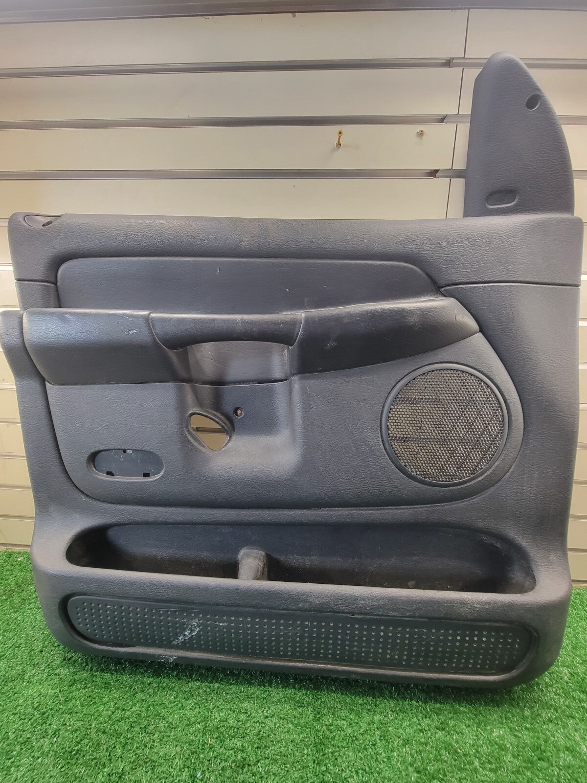 🔥02-05 Dodge RAM Interior Door Panel Front LEFT DRIVER BLACK Auto D11