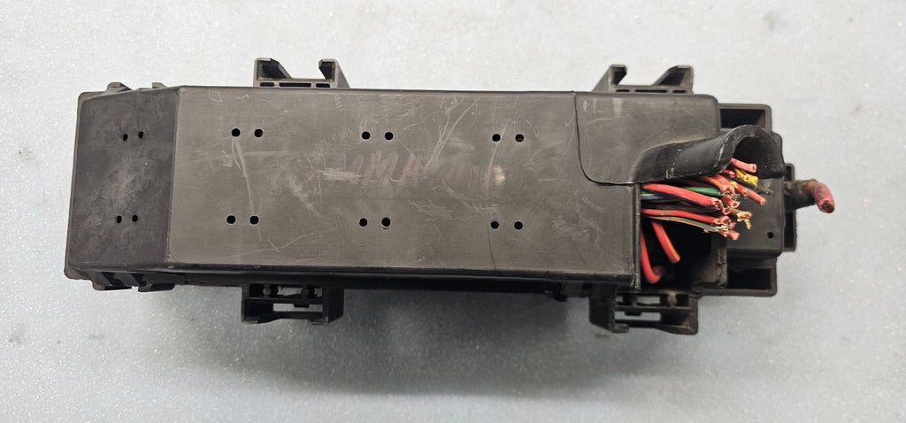 🔥2006 Commander Grand Cherokee 3.7L Engine HOOD FUSE Relay BOX Release Cover