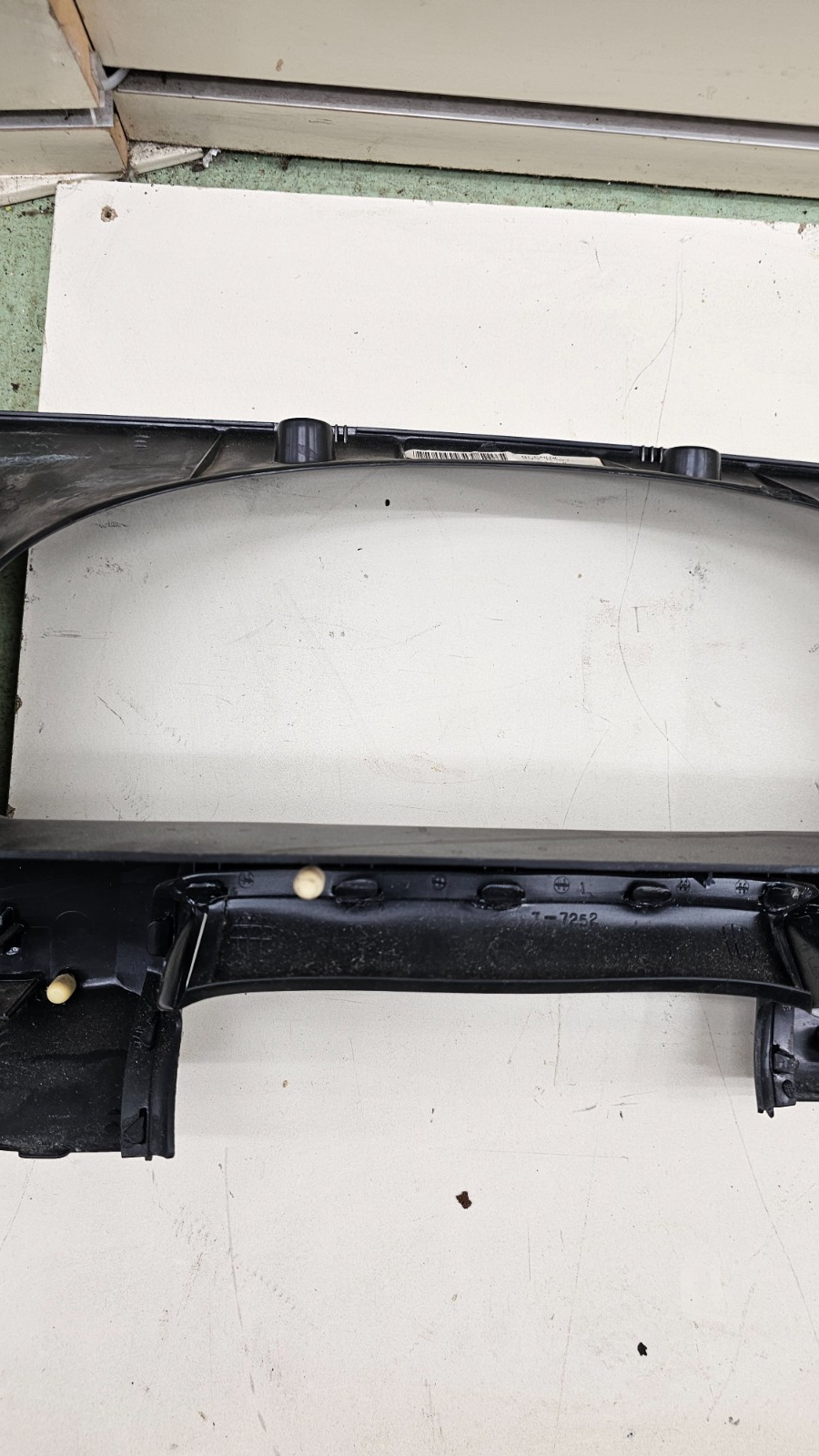 🔥01-06 Tribute Dash Instrument Cluster Speedometer Bezel Trim Panel Black