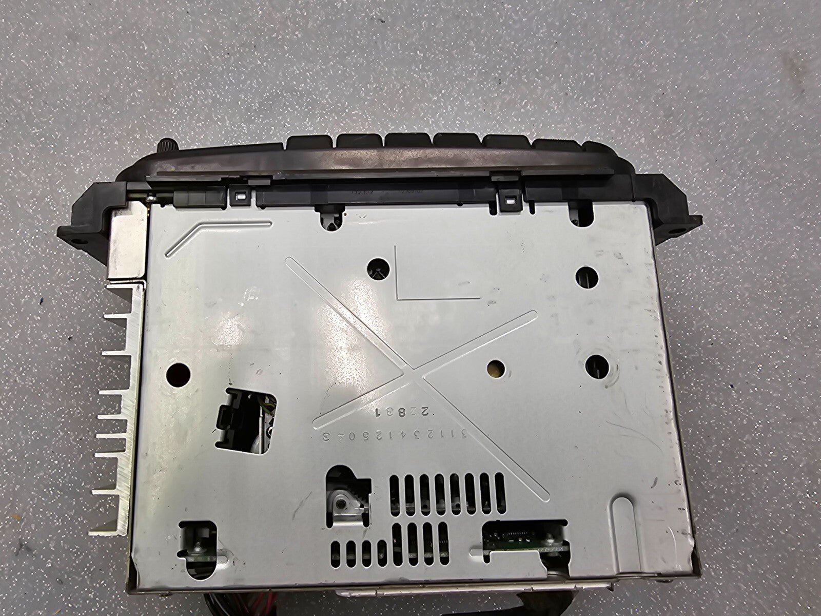 🔥02-07 Dodge Caravan Jeep Chrysler Raz Radio CD Player & Cassette Tape AM FM