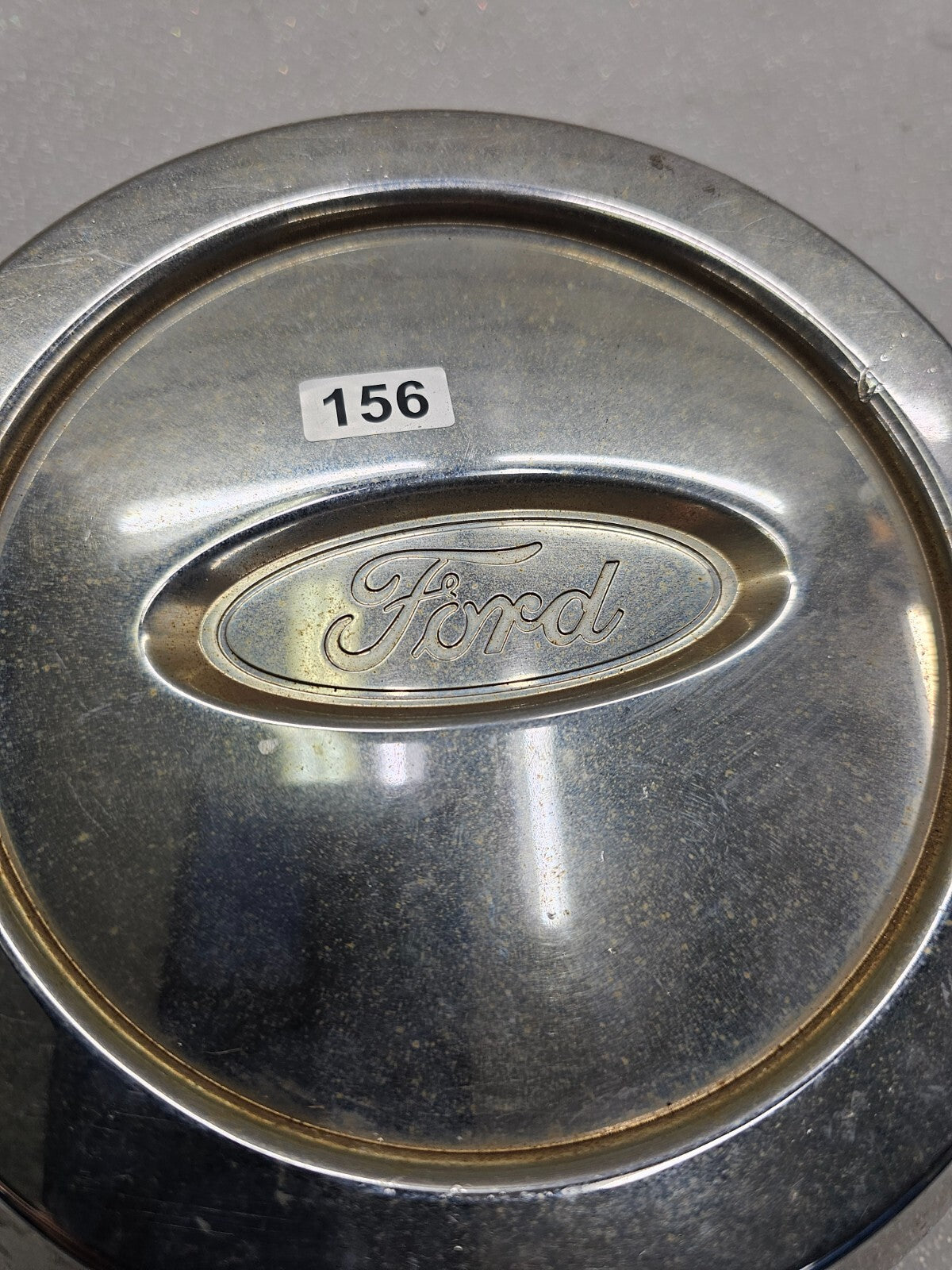 🔥04-06 Ford E150 Front Rear Left Right Wheel center cap Hub Cap Tire Lower Gray