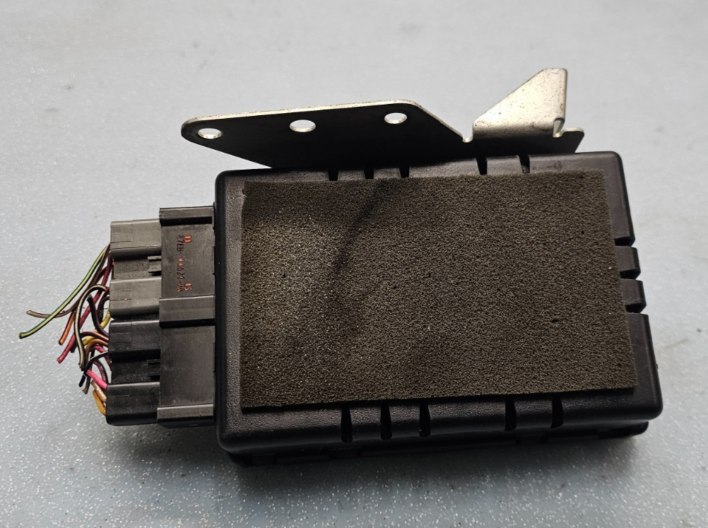 🔥1998-2002 Lincoln Town Car Air Ride Suspension Control Module Assembly