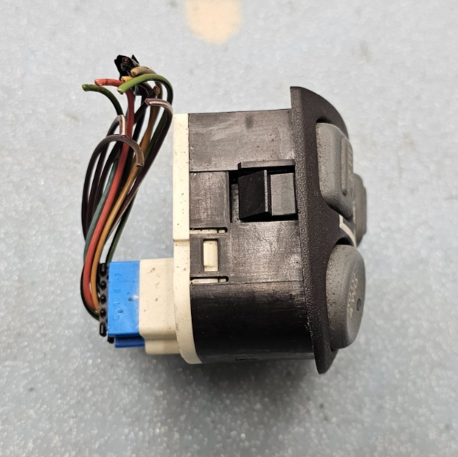 🔥98-04 BLAZER S10 JIMMY SONOMA 4X4 Transfer Case Switch Dash Center 3Button SW1