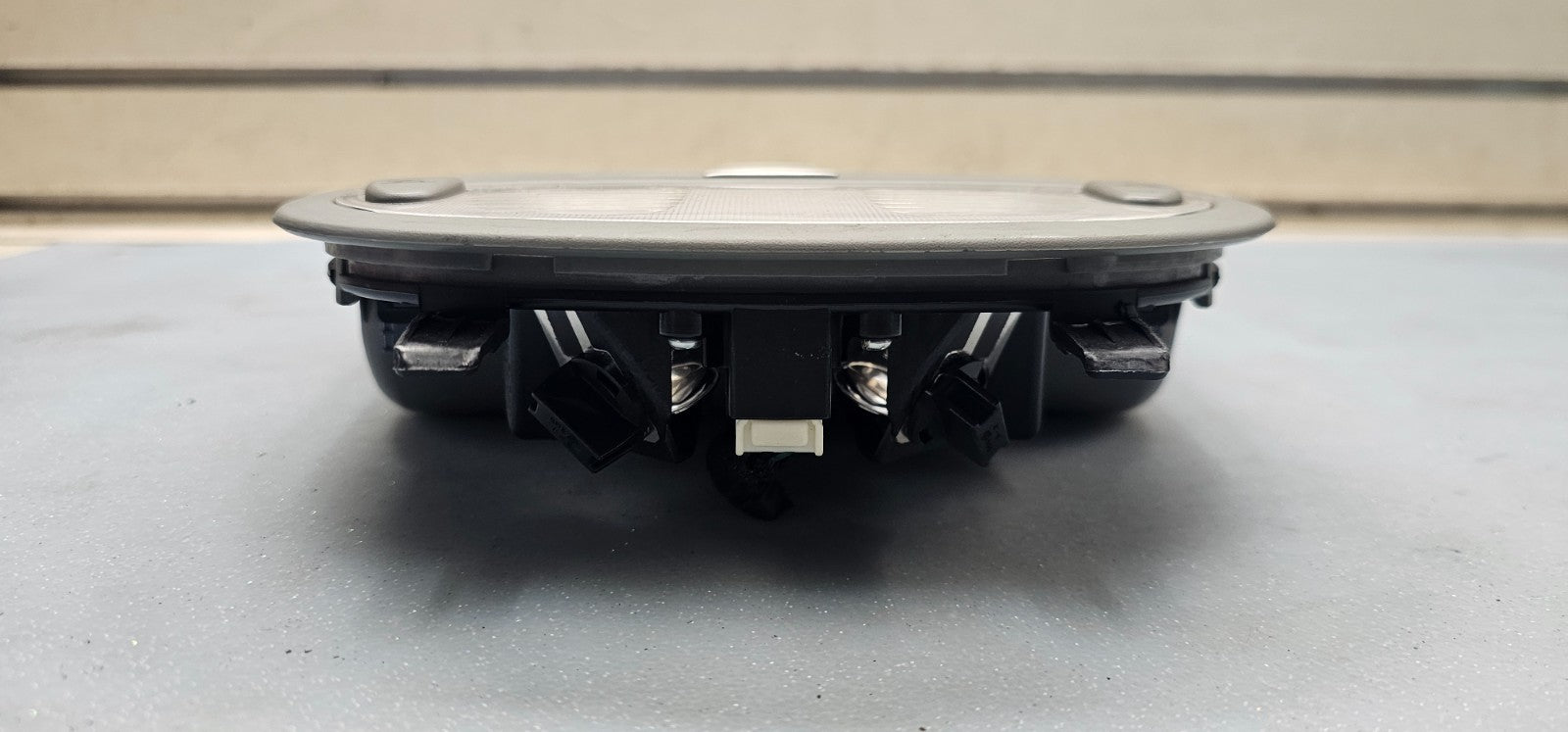 🔥07-12 HYUNDAI SANTA FE FRONT OVERHEAD CONSOLE DOME MAP LIGHT LAMP SUNROOF GRAY