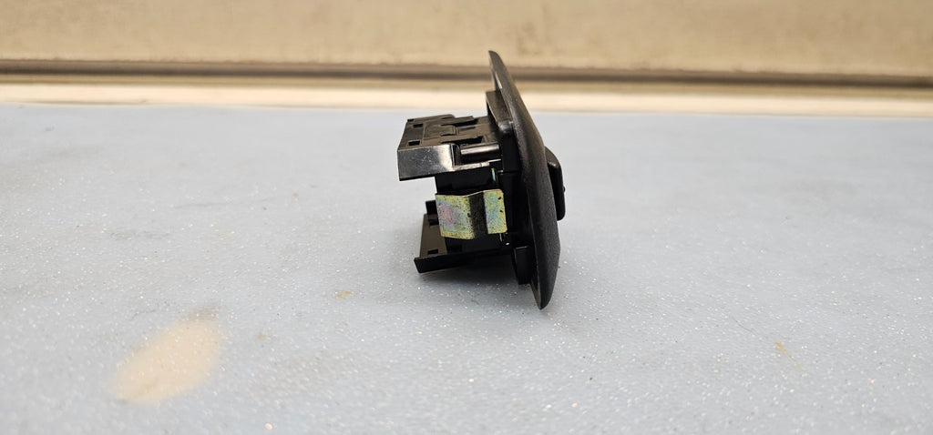 🔥03-06 Silverado Tahoe Suburban Yukon Sierra Left Rear Window Door Switch Black