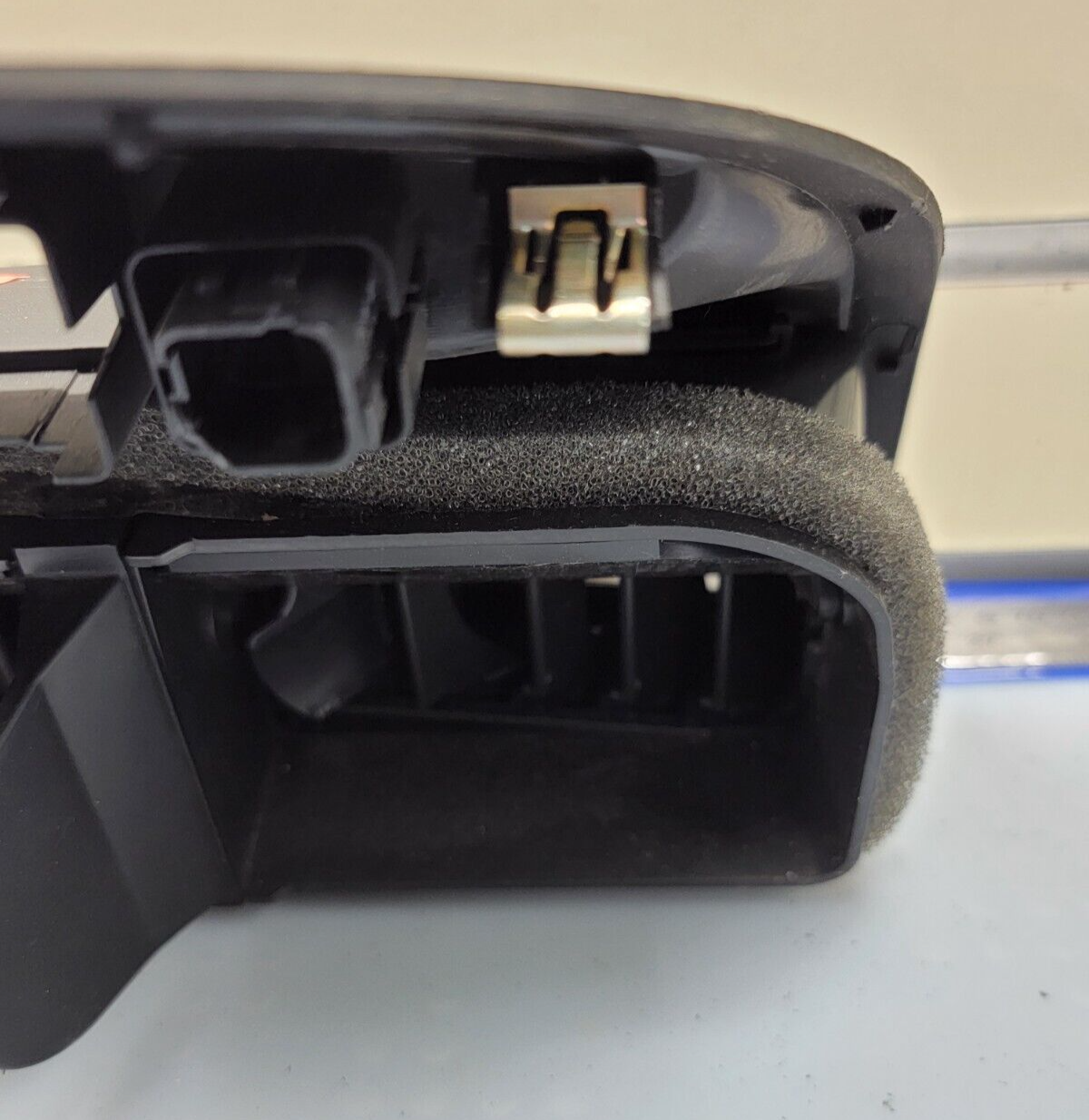 🔥07 - 09 Saturn Aura Air Vent Grille Nozzle Dash Board Switch Hazard OEM BLACK