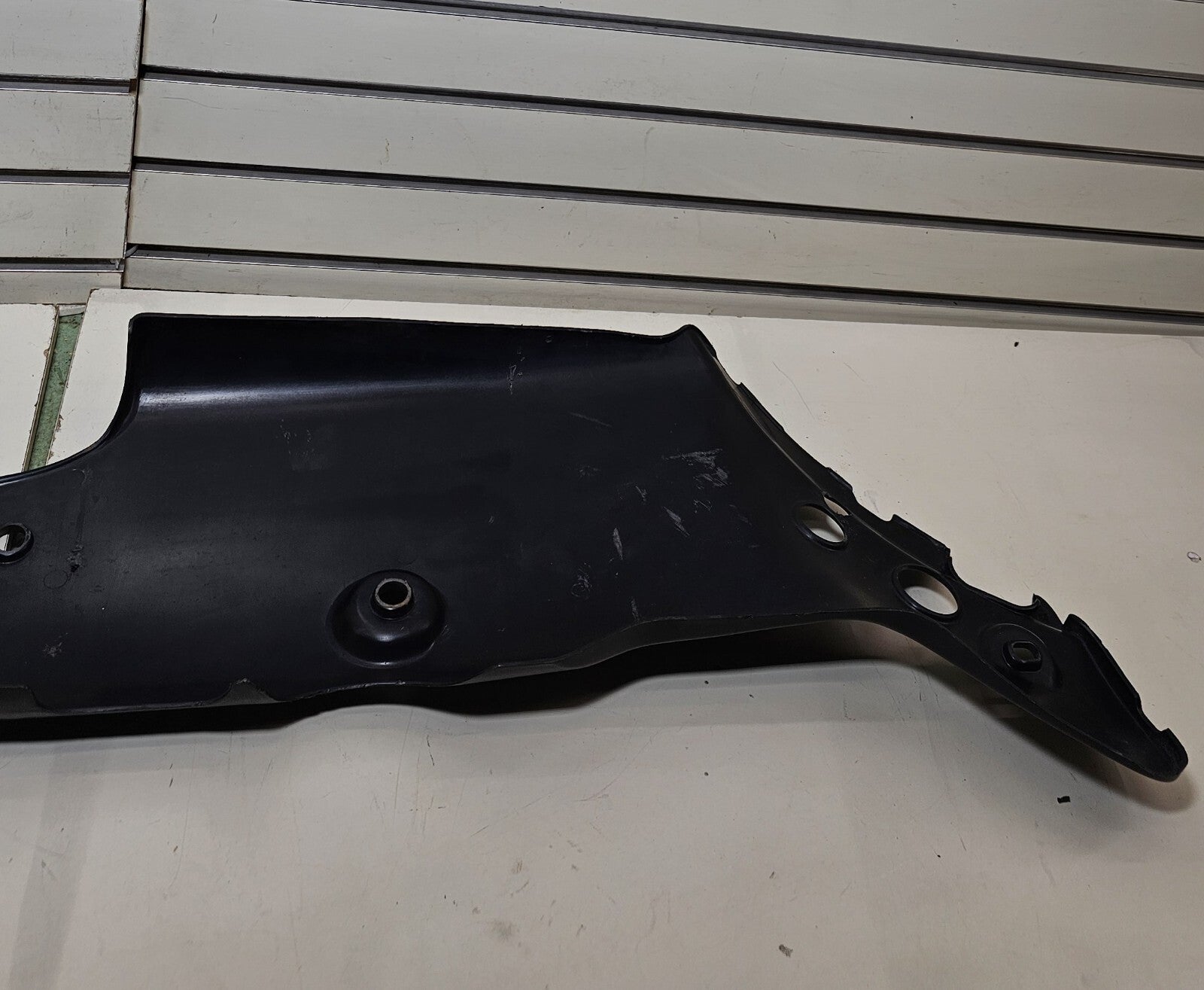 🔥00-05 CADILLAC DEVILLE RADIATOR SUPPORT COVER OEM