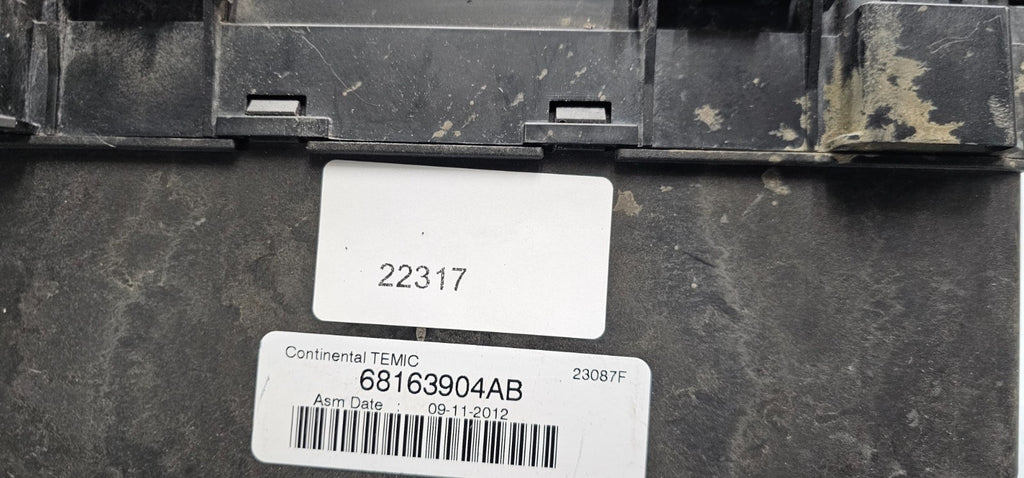 🔥2013 DODGE GRAND CARAVAN TOWN COUNTRY TIPM FUSE BOX BCM POWER MODULE RELAY